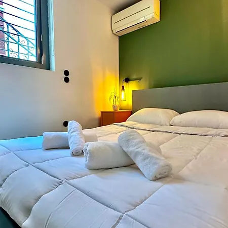 Pink Mango Hostel Athens